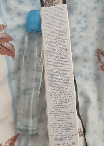 Beyaz Kutulu Kadın Parfümü Mavi Kapaklı - Görsel 2