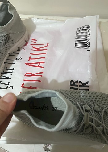 Gri Bağcıklı Kadın Spor Ayakkabı - Görsel 4