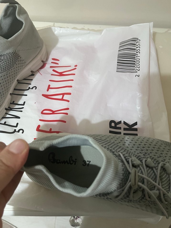 Gri Bağcıklı Kadın Spor Ayakkabı - Görsel 4