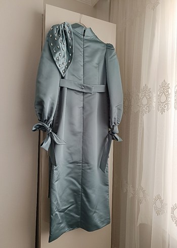 Abiye Küf Yeşili Kolları Bağlamalı Kadın Abiye Elbise