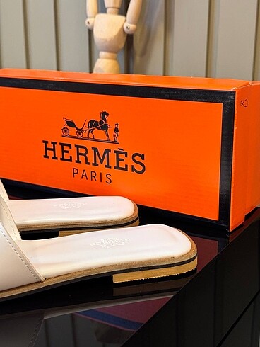 36 Beden beyaz Renk Hermes Terlik