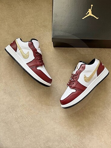 Nike Nike Air Jordan 1 Low