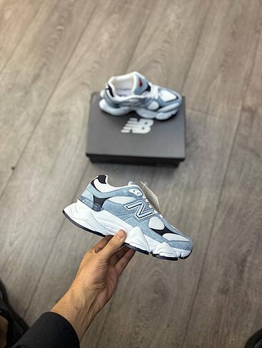 37 Beden New Balance 9060