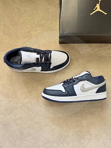 Nike Air Jordan Midnight
