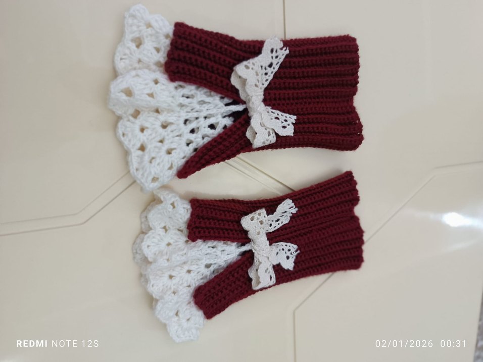 Dantel Detaylı Bordo Örgü Kadın Eldiveni - Görsel 4