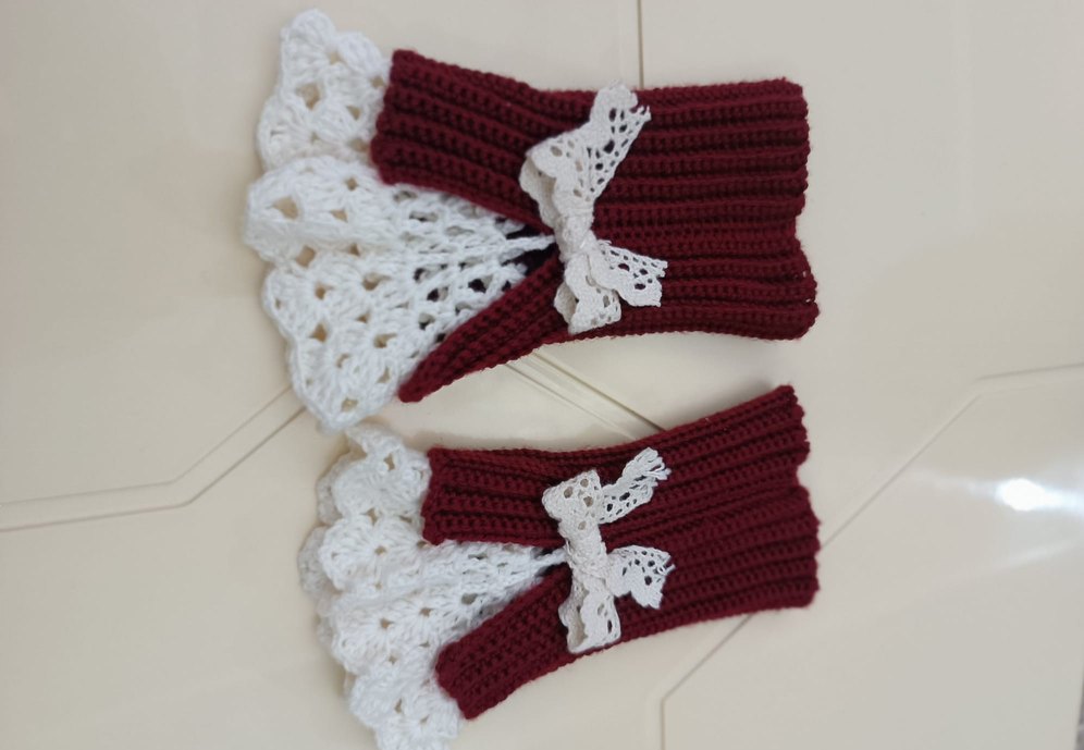 Dantel Detaylı Bordo Örgü Kadın Eldiveni - Görsel 3