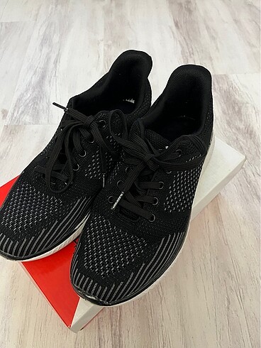 39 Beden Slazenger spor ayakkabı