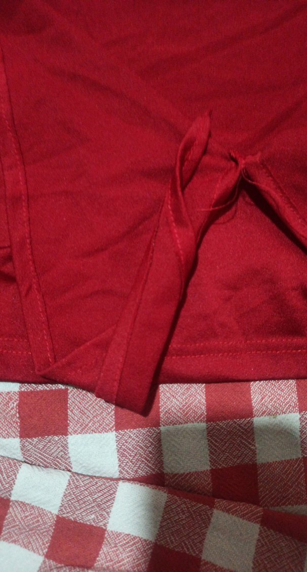 Koyu kırmızı bağlamalı bluz - Görsel 4