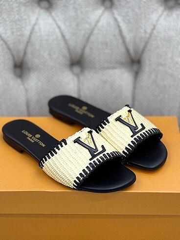 Louis vuitton slipper