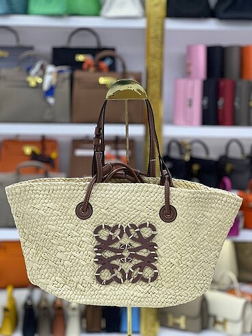 Loewe Loewe raffia shoulder bag