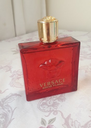 Versace Eros Flame Erkek Parfümü