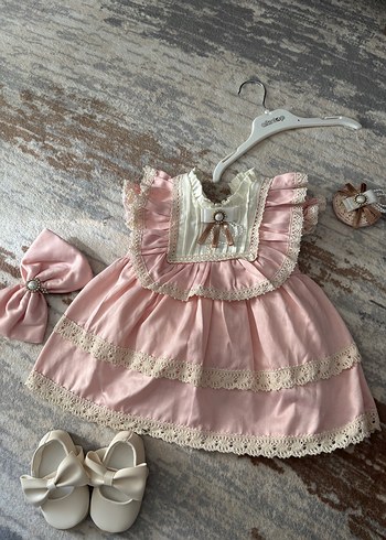 Pembe Fırfırlı Kız Bebek Elbisesi