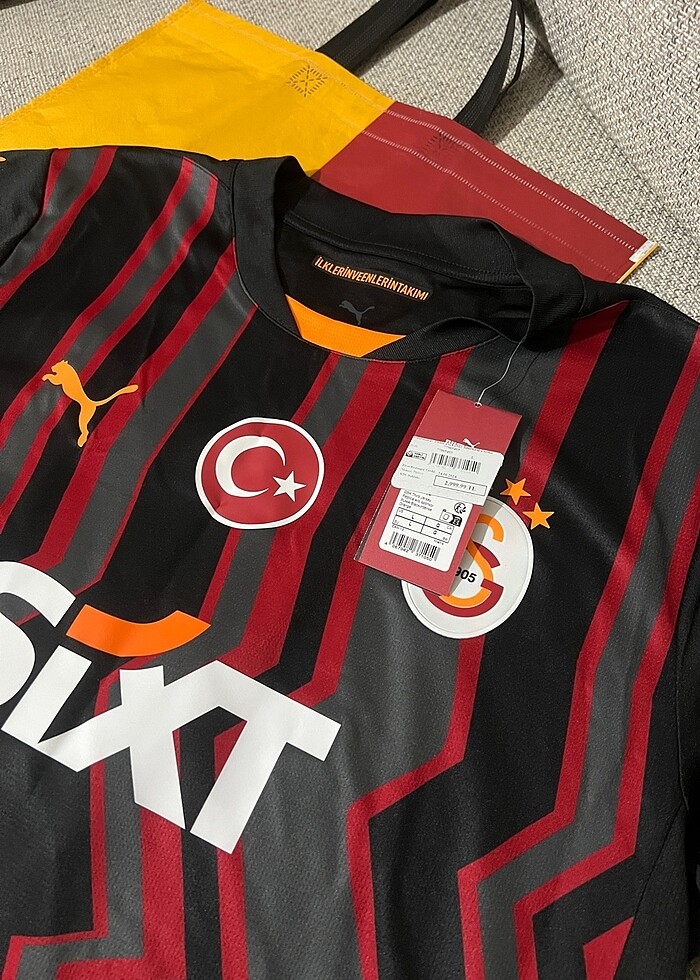 Orijinal Galatasaray deplasman forması - Görsel 2