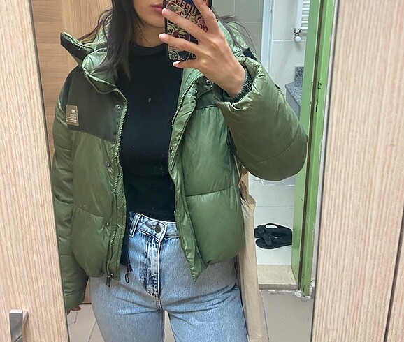 Bershka crop şişme mont