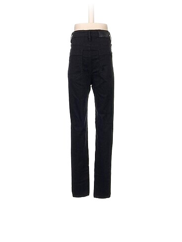 34 Beden Stradivarius Jean / Kot %70 İndirimli.