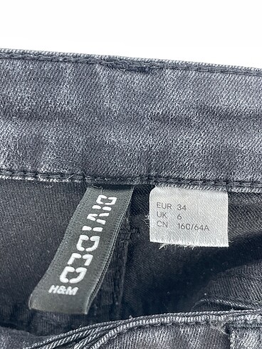 34 Beden siyah Renk H&M Jean / Kot %70 İndirimli.