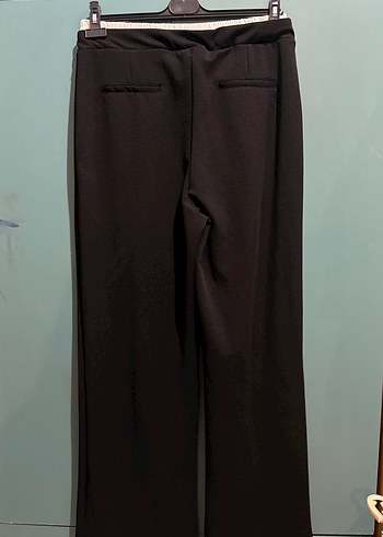 Trendyol & Milla Kadın Siyah Saten Kemerli Kumaş Pantolon