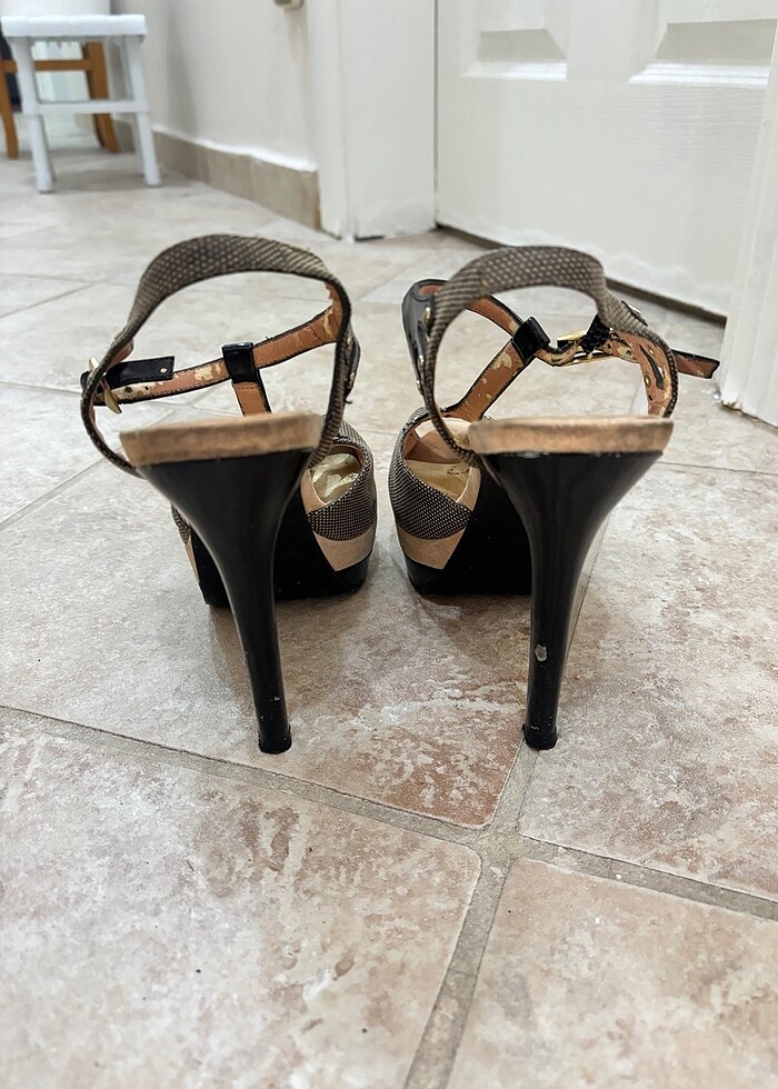 Platform topuklu ayakkabı - Görsel 3