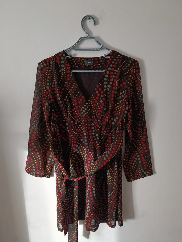 Puantiyeli belden bağlamalı mini elbise - Görsel 5