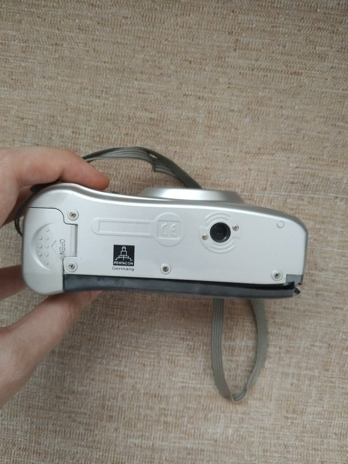 Gri Analog Fotoğraf Makinesi - Görsel 4