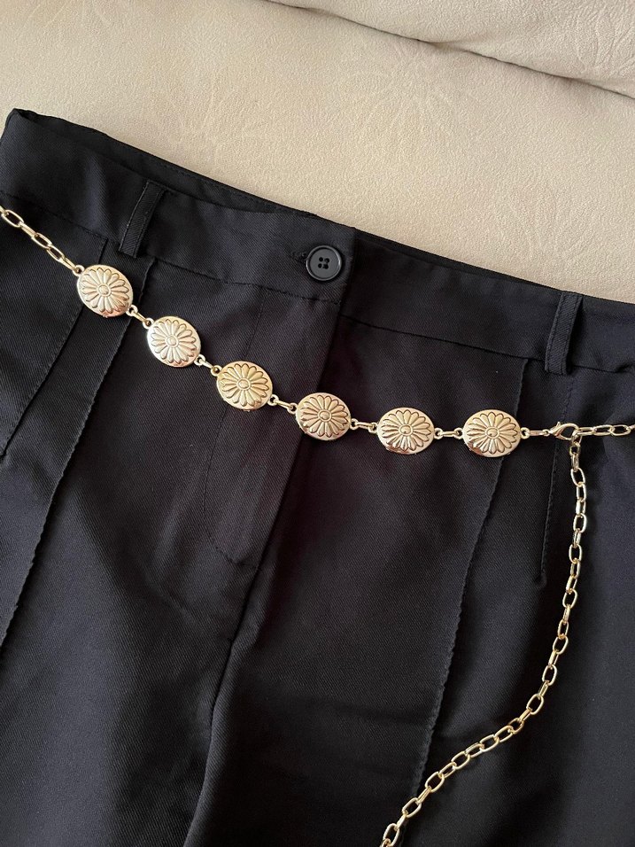 Altın Renk Zincir Detaylı Vücut Zinciri - Görsel 3