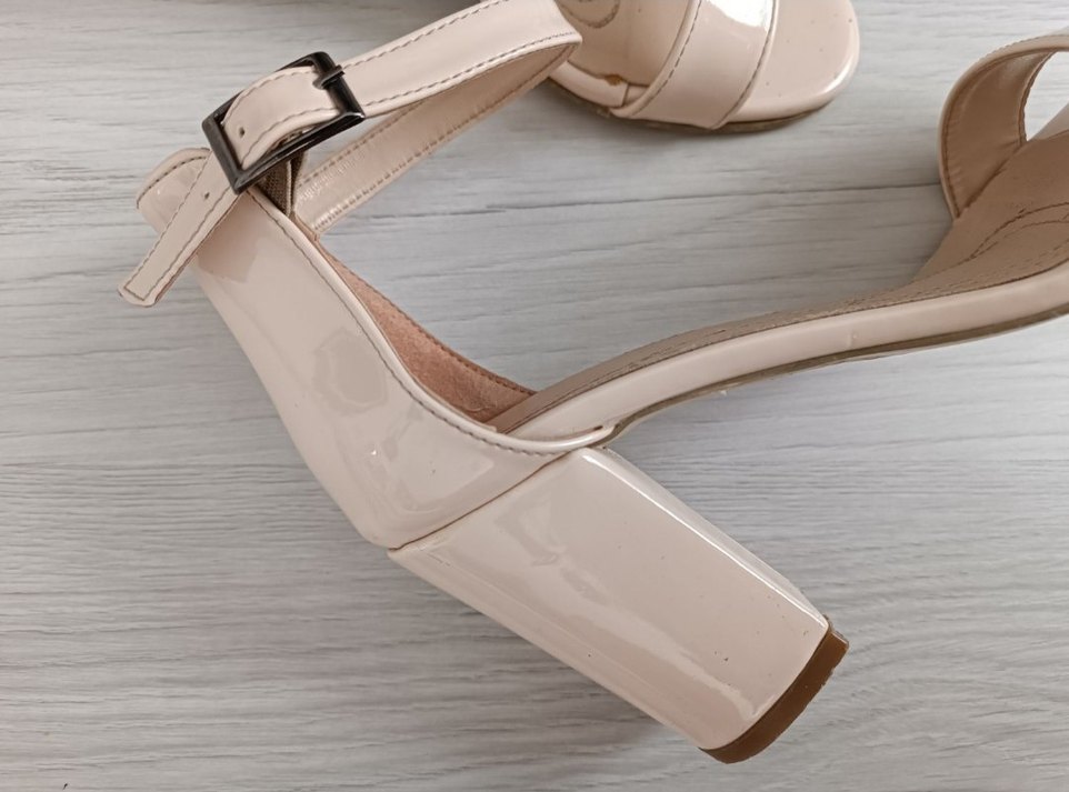 Kalın Bantlı Kadın Topuklu Ayakkabı - Görsel 2