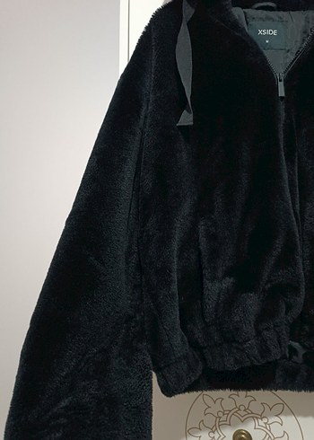 Siyah Kapüşonlu Kadın Peluş Ceket - Görsel 3