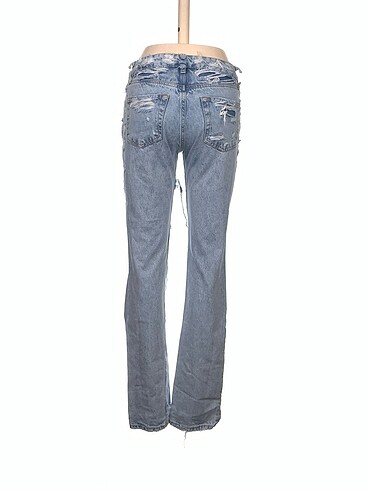 34 Beden Bershka Jean / Kot %70 İndirimli.