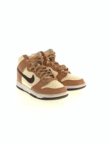 Nike Nike Spor Ayakkabı %70 İndirimli.