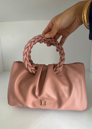 Pembe Deri Zincir Detaylı Kadın Çanta - Görsel 2