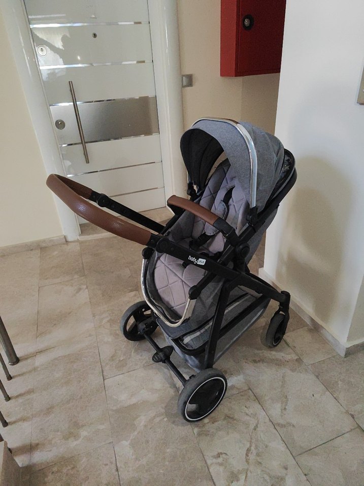 Gri Bebek Arabası Katlanabilir Model - Görsel 5