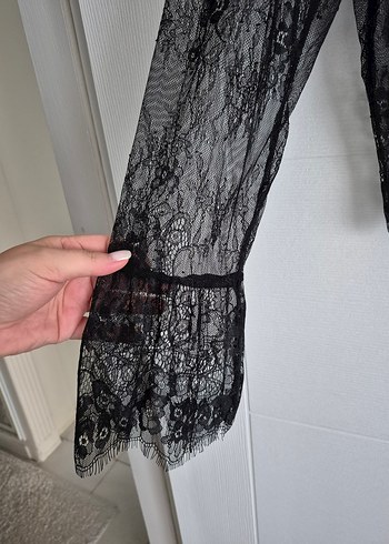 H&M dantelli bluz - Görsel 2