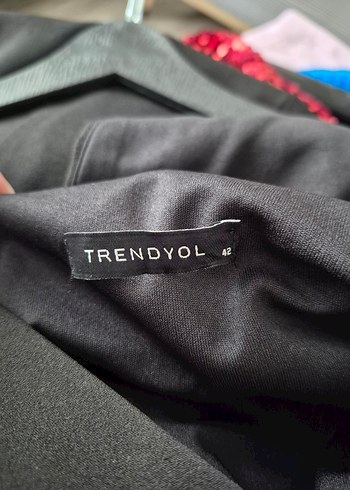 Siyah V Yaka Uzun Kadın Abiye Elbise - Görsel 6