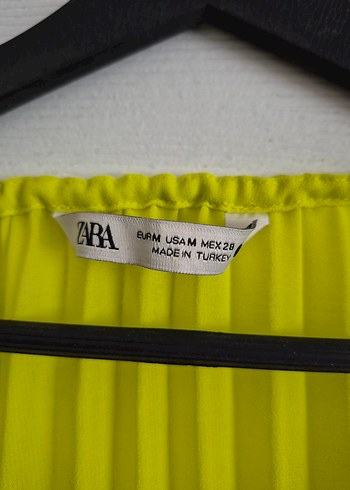 Zara Piliseli V Yakalı Kadın Bluz - Görsel 2