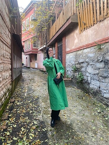 Bir kez giydim
