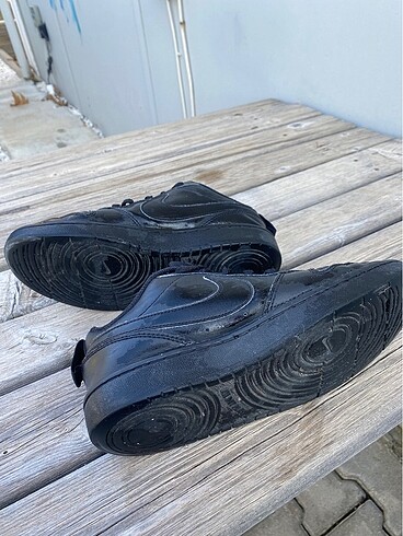 37 Beden Nike Spor Ayakkabı Court Borough Low
