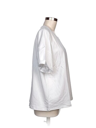 Penti Penti T-shirt %70 İndirimli.