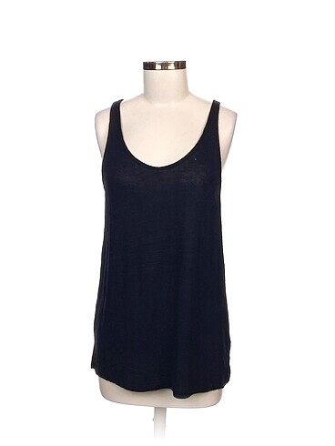 Mango T-shirt %70 İndirimli.