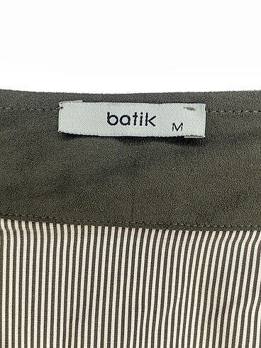 m Beden yeşil Renk Batik Yelek %70 İndirimli.