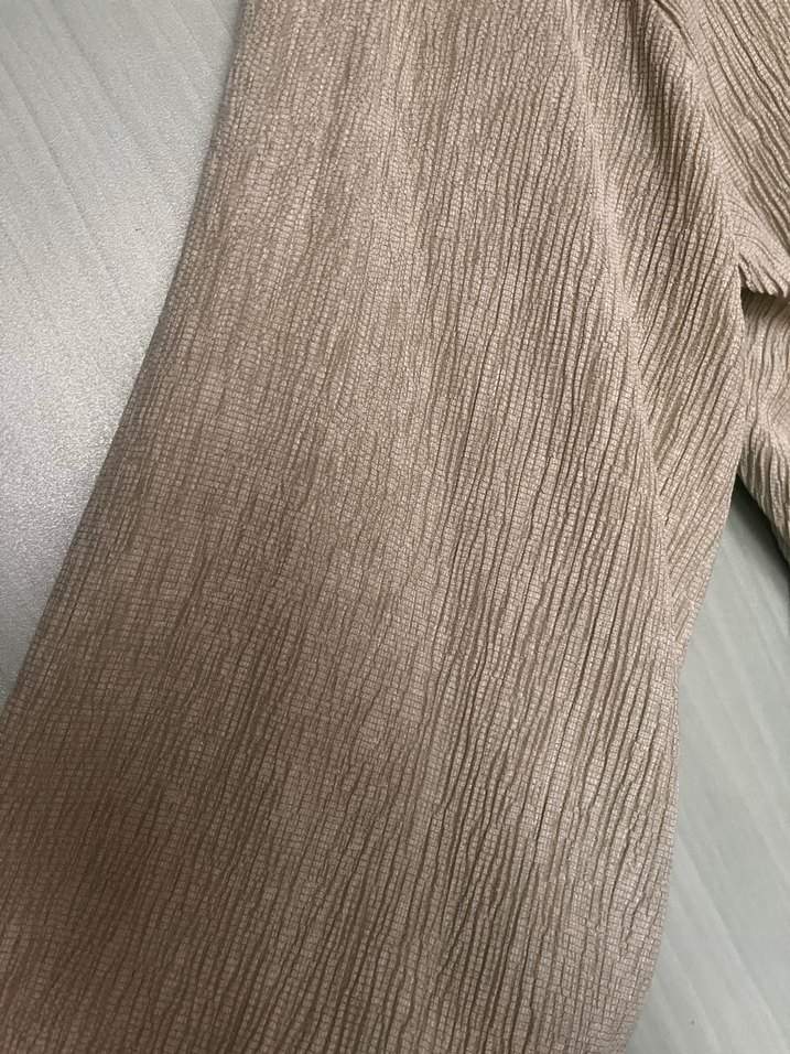 Açık yeşil tiril tiril uzun kollu elbise - Görsel 3