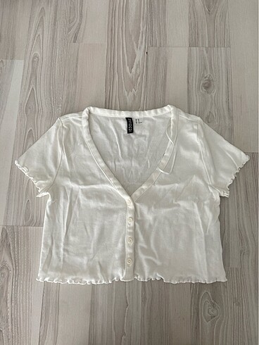 H&M xs crop