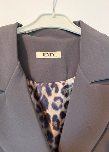 Leopar Desenli Gri Kadın Blazer Ceket - Görsel 2
