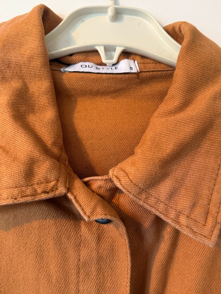 Düğmeli Kahverengi Kadın Keten Gömlek - Görsel 3