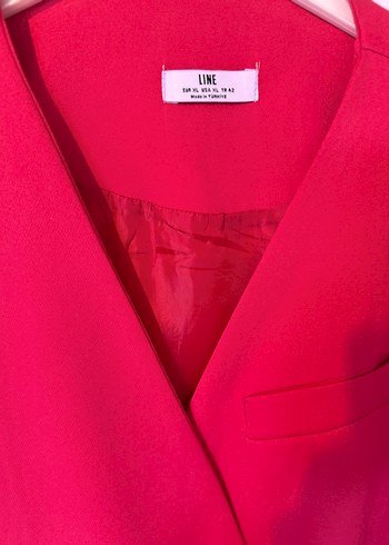 Kadın Kırmızı Düğmeli Uzun Kollu Ceket - Görsel 3