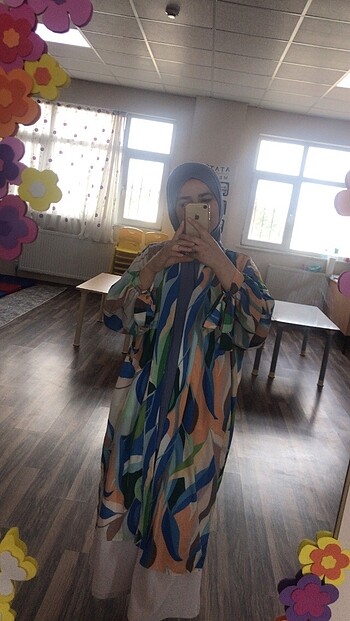 Renkli kimono