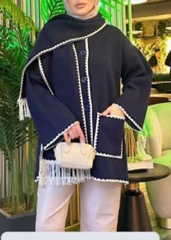 Püsküllü Nakışlı Kısa Lacivert Kadın Kaban atkılı ceket - Görsel 2