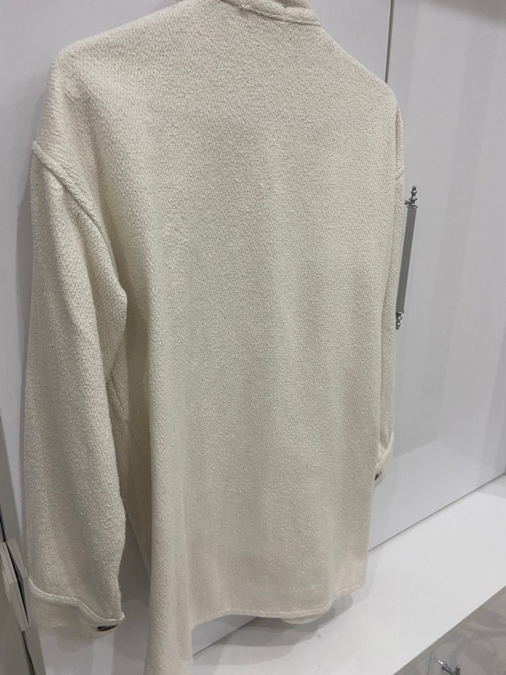 Düğmeli Beyaz Kadın Midi Ceket gömlek - Görsel 5