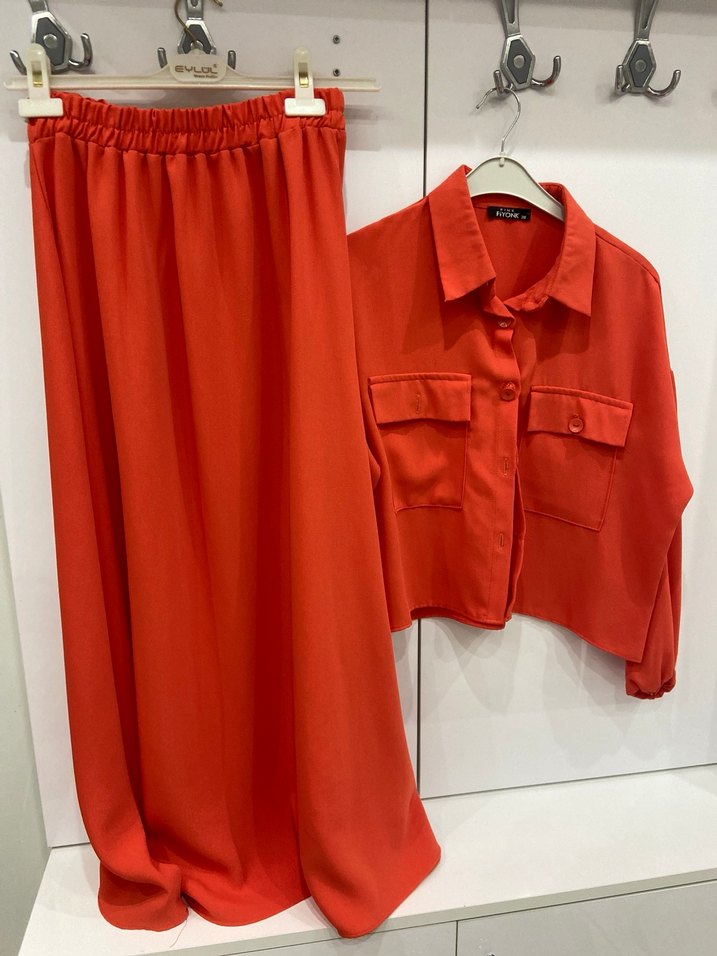 Düğmeli Kadın Gömlek takım etekli - Görsel 4