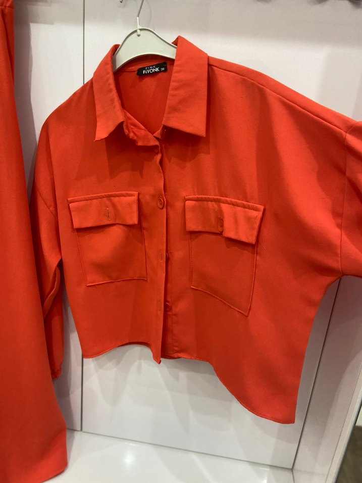 Düğmeli Kadın Gömlek takım etekli - Görsel 2