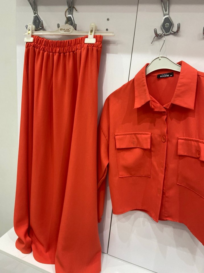 Düğmeli Kadın Gömlek takım etekli - Görsel 3